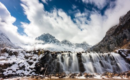 Thác nước Qingquan: Vẻ đẹp thiên nhiên thơ mộng